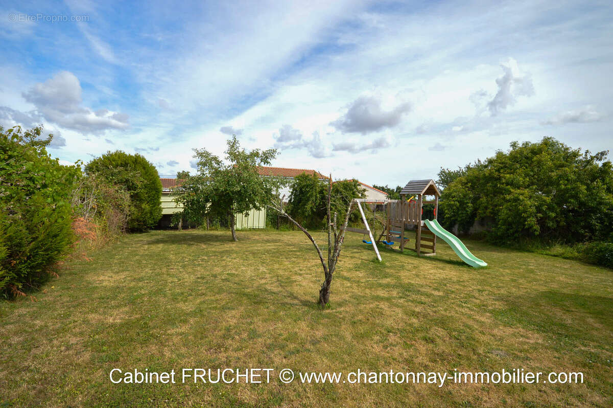BOURNEZEAU - Agréable maison de village - photo 3