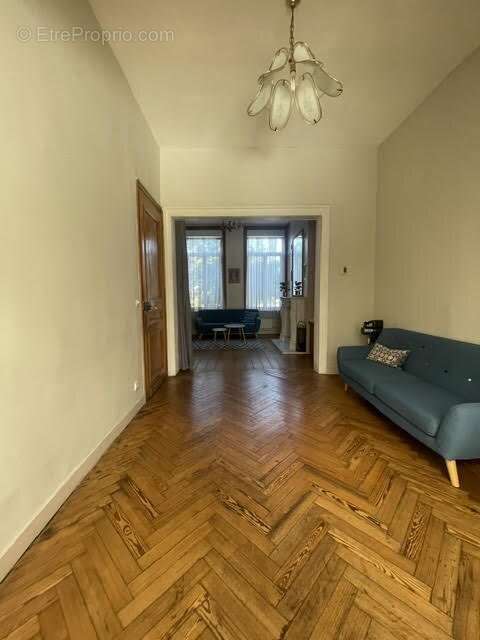 Maison semi individuelle avec garage et jardin - photo 3
