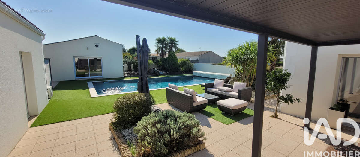 Photo 5 - Maison à SAINT-JEAN-D'ANGELY