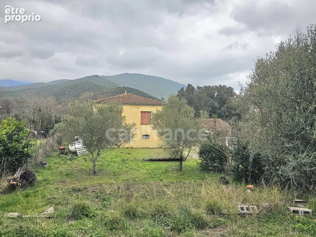 Maison 5 pièces, 4 chambres, grand garage de 100 m2, atelier, terrain de 4186 m2 c0nstructible à FRANCARDO (20236) - photo 2