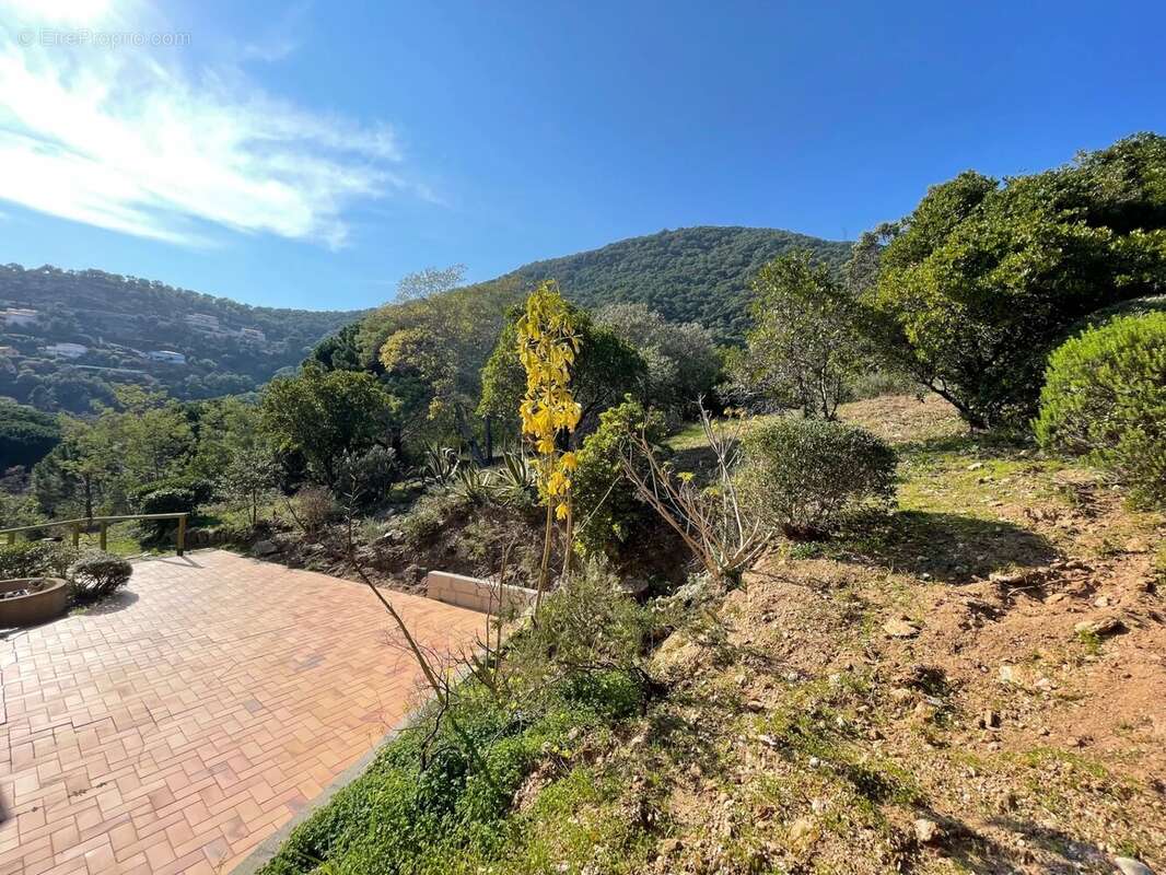 Maison à CAVALAIRE-SUR-MER