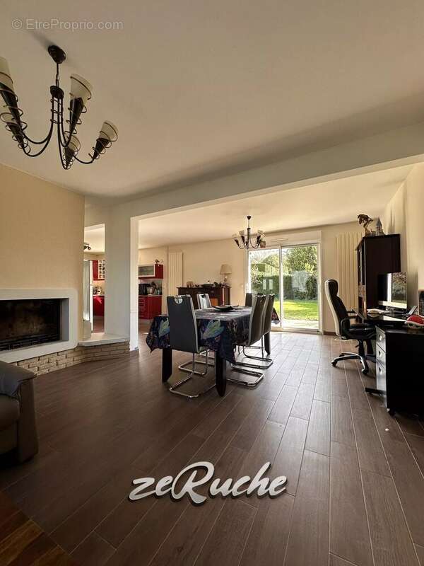 Maison à ESQUAY-NOTRE-DAME