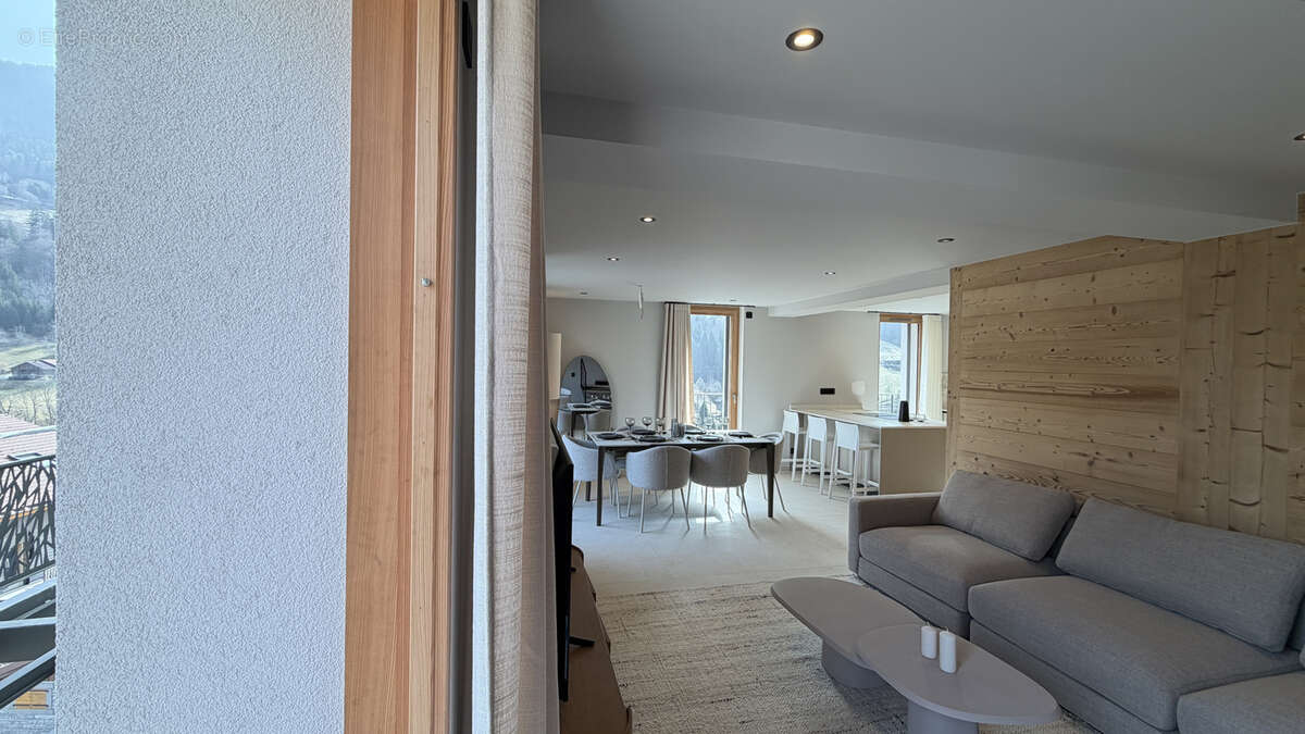 Appartement à LES VILLARDS-SUR-THONES