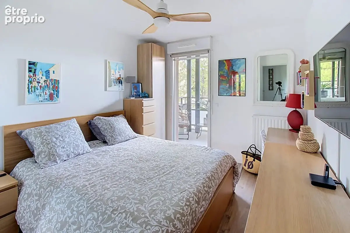 En exclusivité !! Appartement à LORGUES de type T3 de 67 m2 / 2 terrasses / piscine dans résidence sécurisée! - photo 6