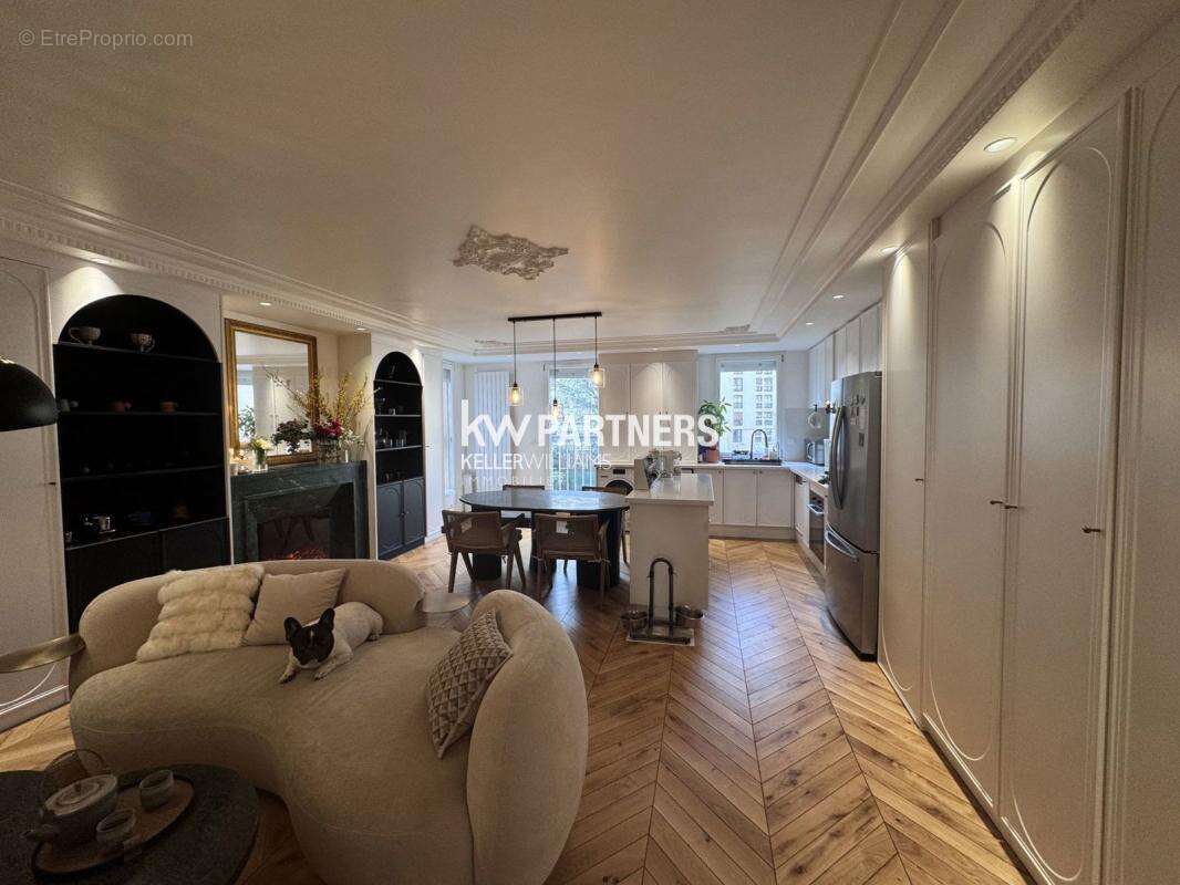 Appartement T4 (87 m²) en vente à Paris - photo 5