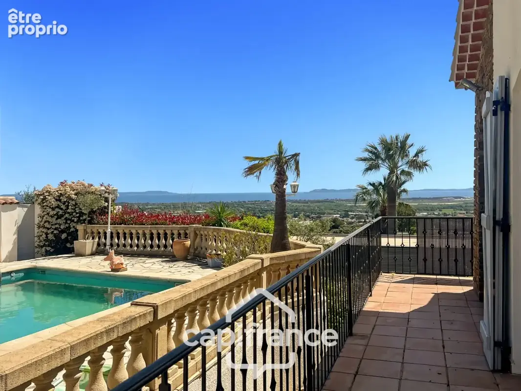 Maison à vendre 8 pièces HYERES (83)- Vue mer panoramique Exceptionnel - Double garage - Ascenseur - photo 52
