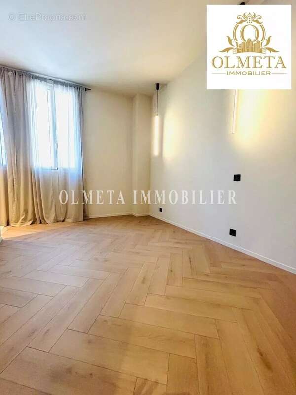 Appartement à BEAUSOLEIL