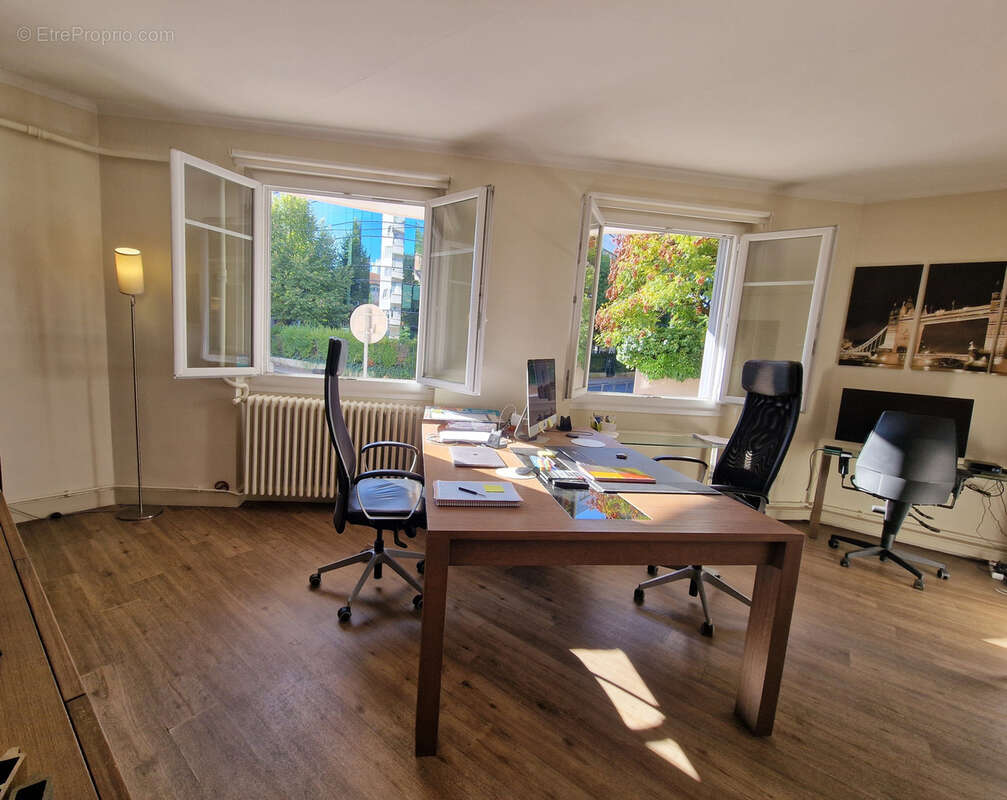 Appartement à LYON-8E