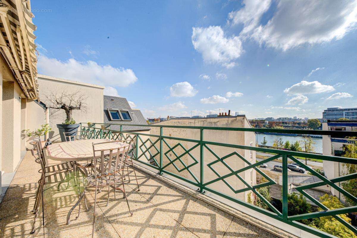 Appartement à ASNIERES-SUR-SEINE