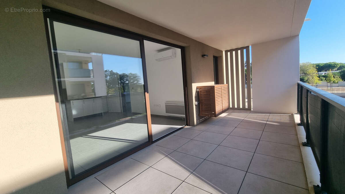 Appartement à FREJUS