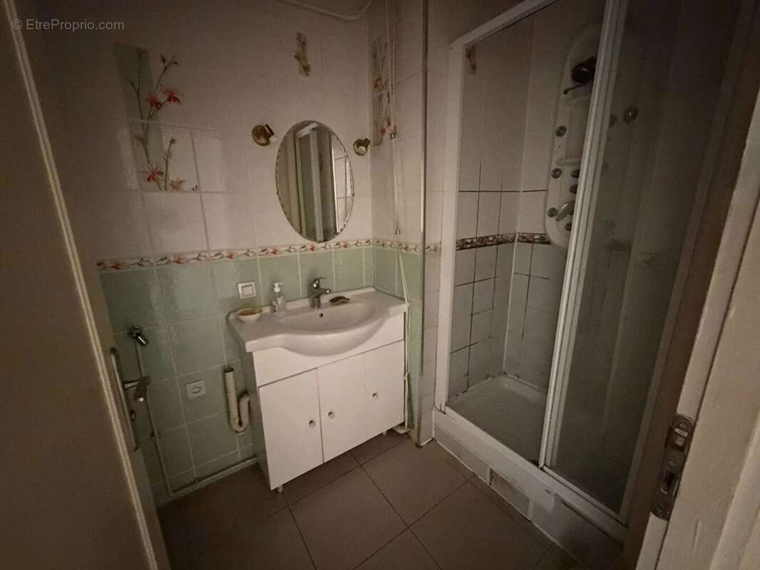 Appartement à PARIS-12E