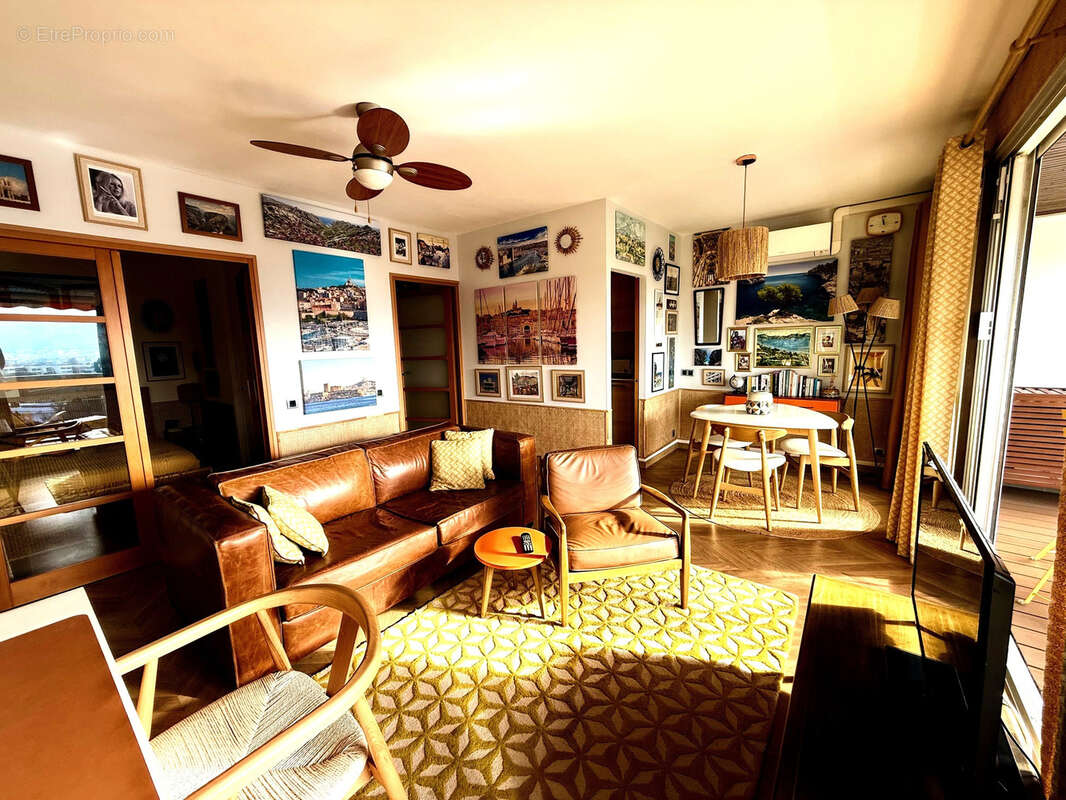 Appartement à MARSEILLE-8E