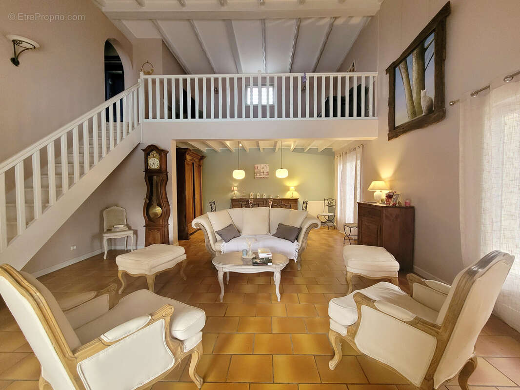 Maison à TIGNIEU-JAMEYZIEU