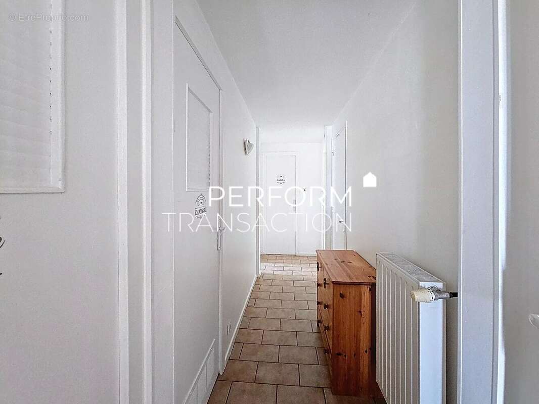 Appartement à FONTAINE