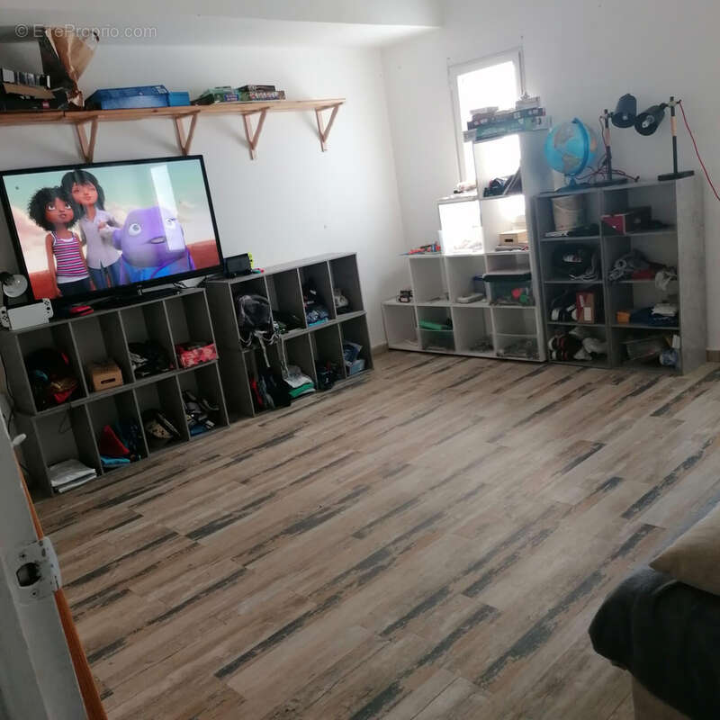 Maison à CAPESTERRE-BELLE-EAU