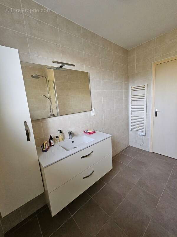 Maison à COSNE-COURS-SUR-LOIRE