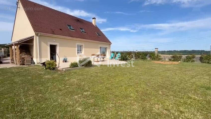 Maison à ARMENTIERES-EN-BRIE