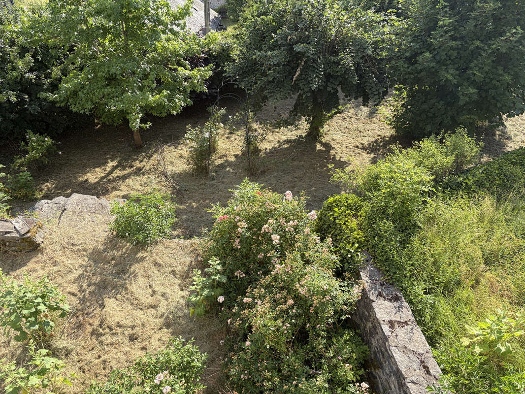 Maison à MARCENAT