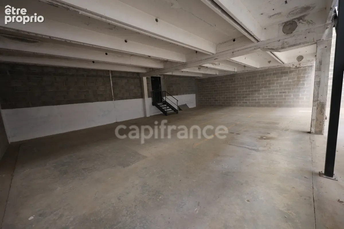 Local d'activite 577 m² – caen nord  – frais de notaire réduits - réhabilitation premium - photo 7