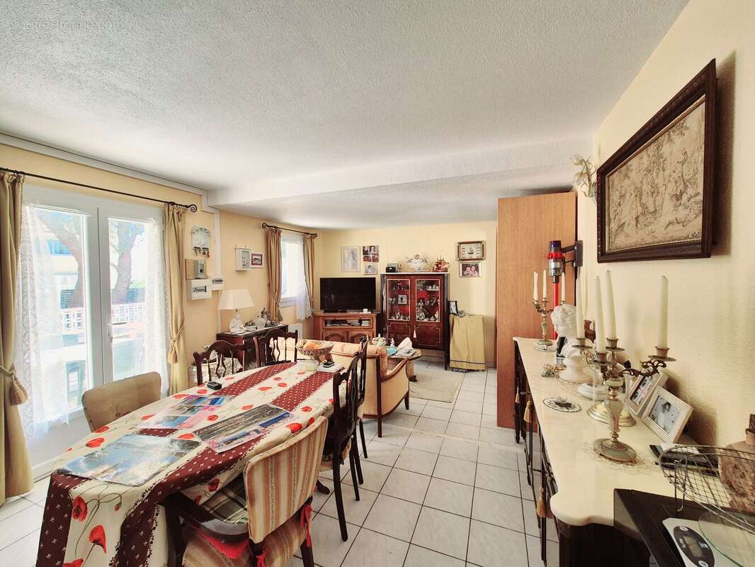 Appartement à GRUISSAN