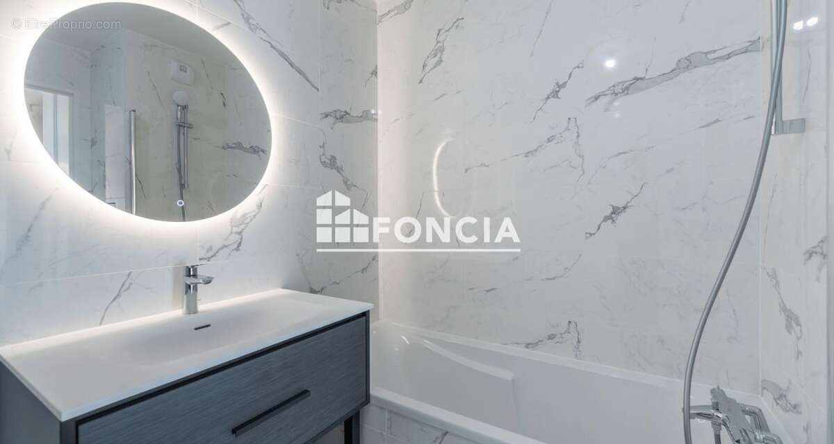 Appartement à RUEIL-MALMAISON