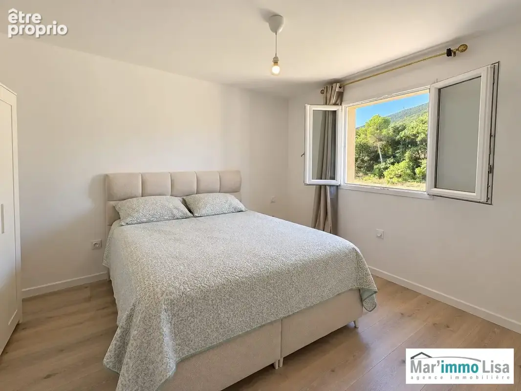 Maison 4 pièces 92 m² à vendre à Saint-Esteve-Janson (13610) - photo 7