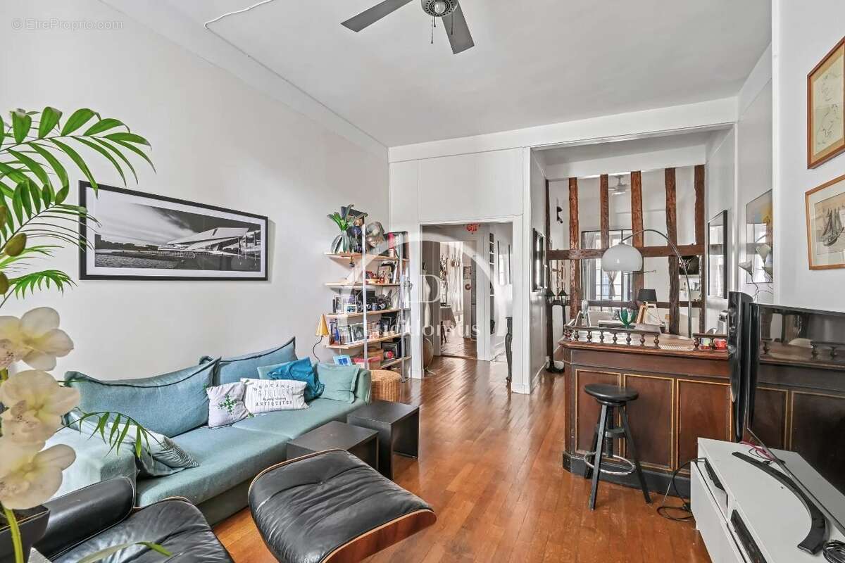 Appartement à PARIS-5E