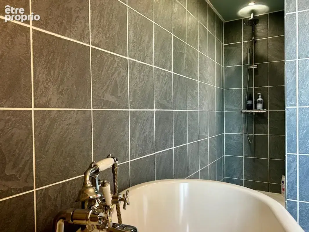 Maison en pierre, 5 chambres, annexe, jardin et piscine - photo 20