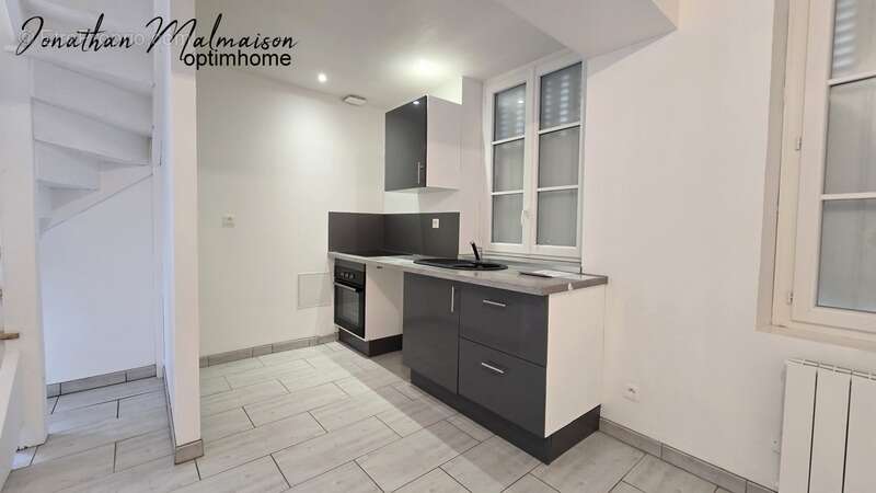 Appartement à L'AIGLE