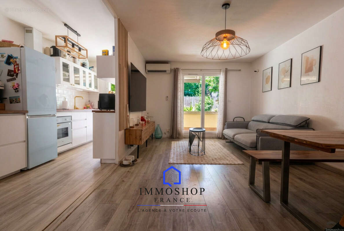 Appartement à MARSEILLE-11E