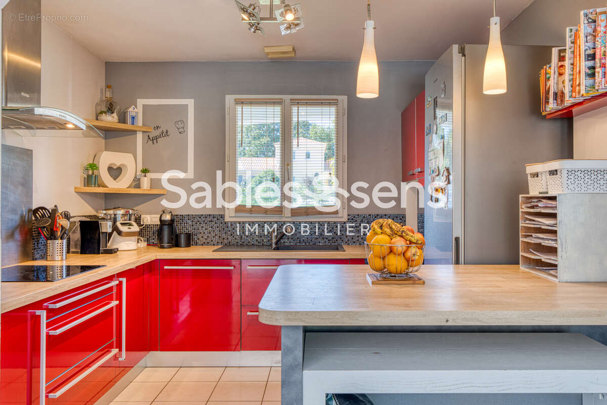 Maison à SAINTE-FOY