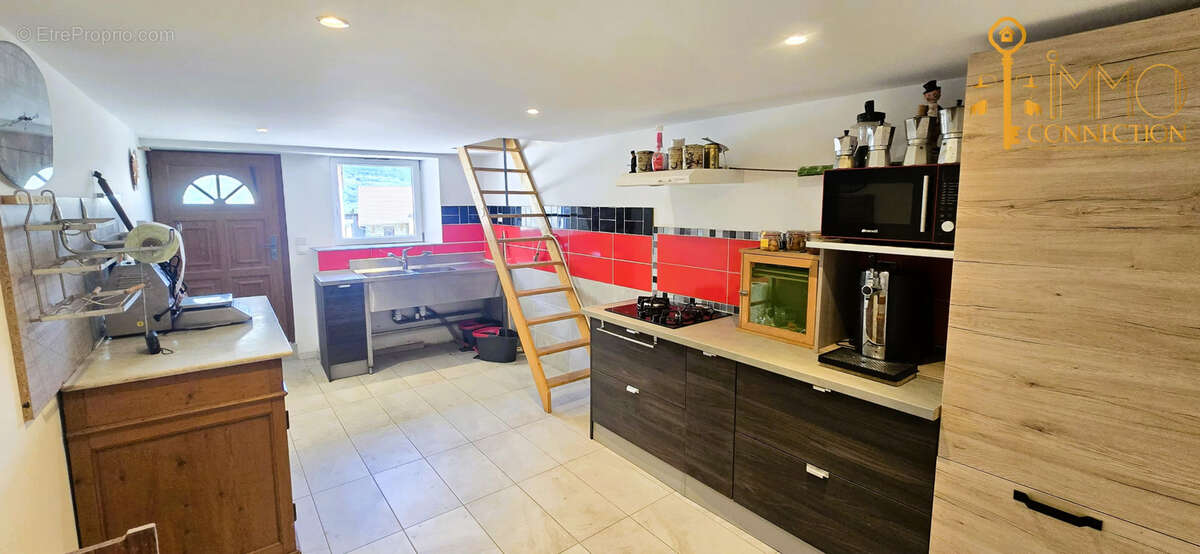 Maison à SEYSSEL