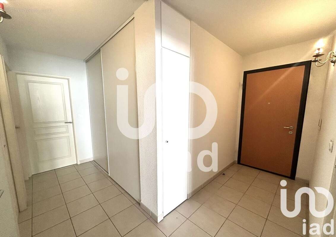 Photo 3 - Appartement à NIMES