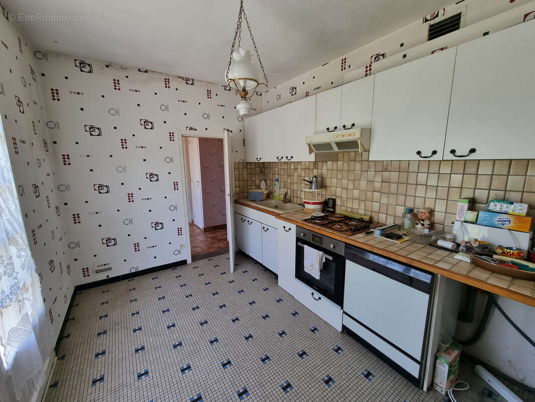 Maison à CORPS-NUDS