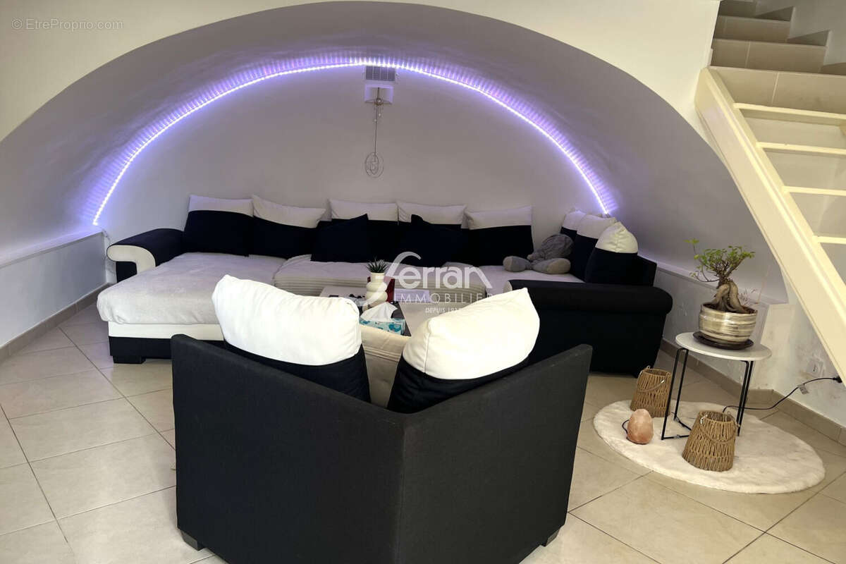 Appartement à LA MOTTE