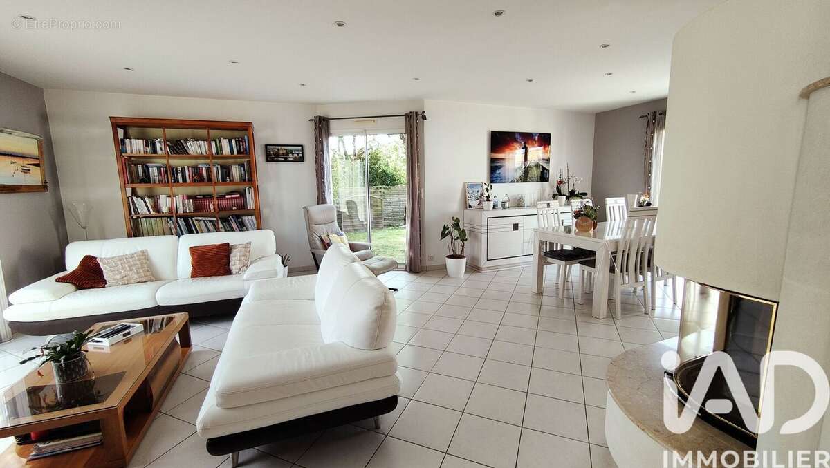 Maison 141 m² à Talmont-Saint-Hilaire  - photo 4
