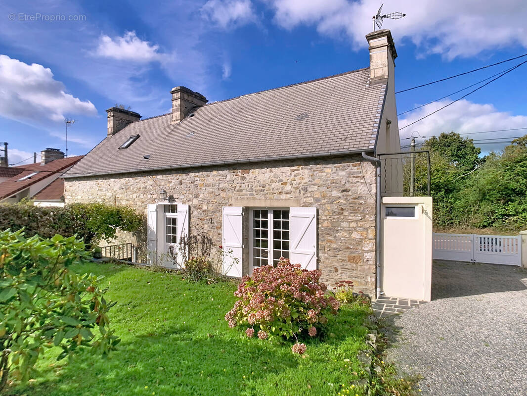 Maison à BESNEVILLE