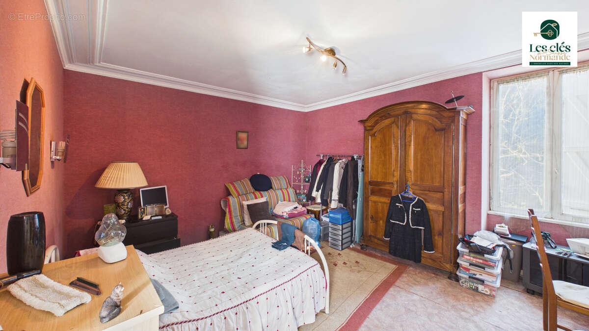 Maison à LENAULT