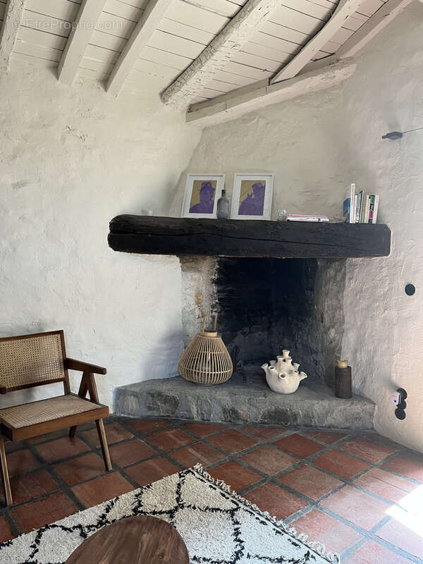 Maison à CALMEILLES