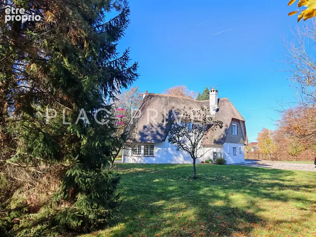 Maison 7 pièces 208 m² à vendre à Chateauvillain (52120) - photo 3