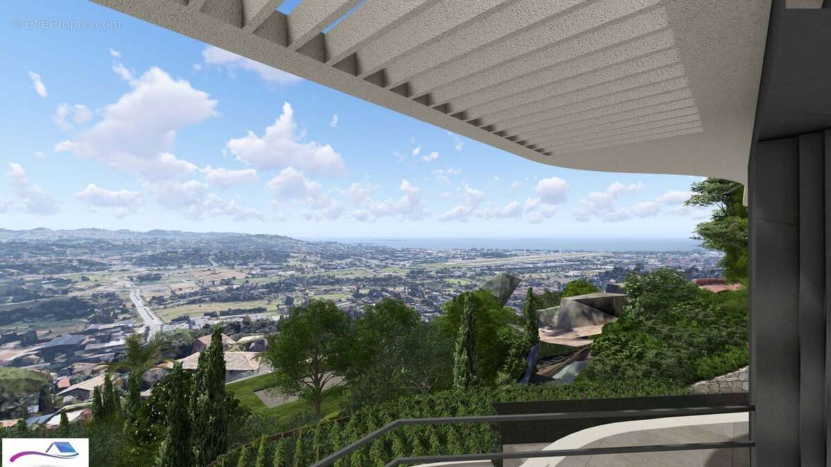 Terrain à MANDELIEU-LA-NAPOULE