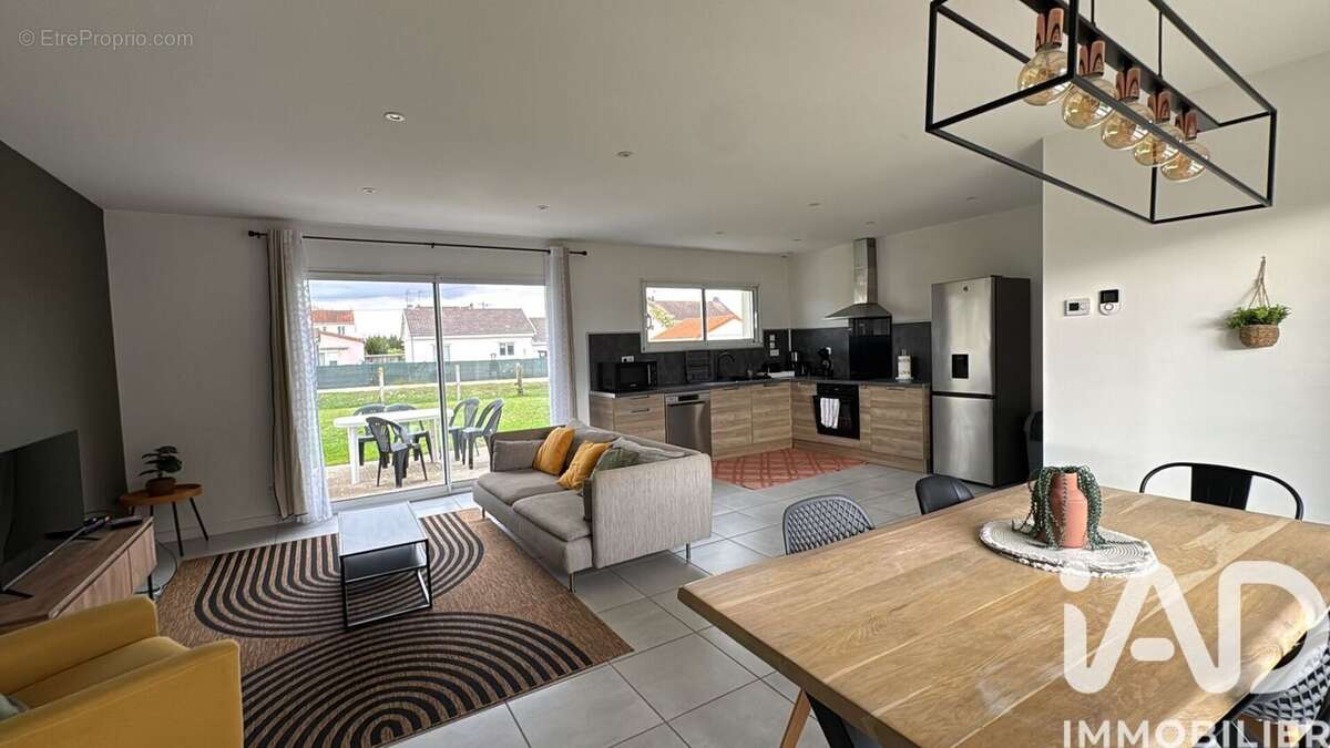 Photo 7 - Maison à CHATELLERAULT