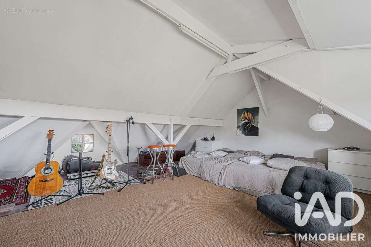 Maison 117 m² à Villiers-Sur-Marne  - photo 9
