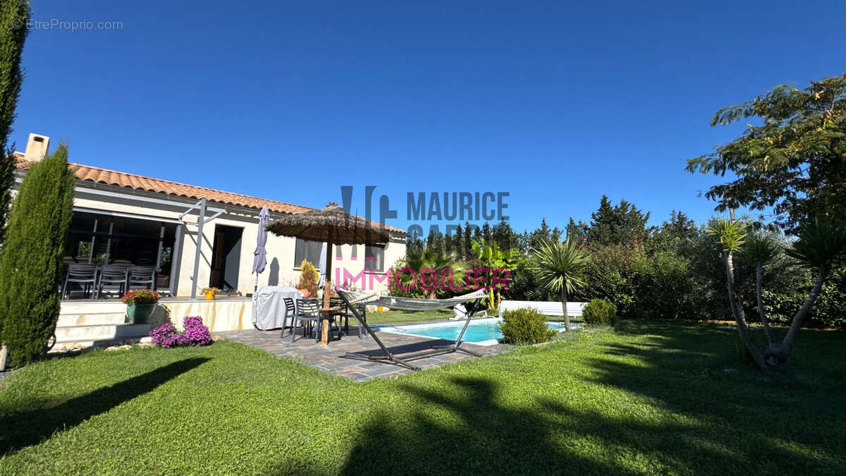 Maison à PERNES-LES-FONTAINES