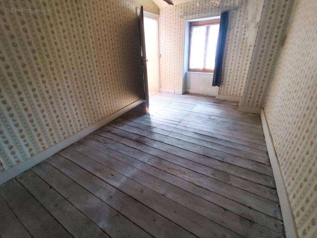 Maison de ville / Rénovation intérieure / 8 rue des tuiles 63160 Billom - photo 4