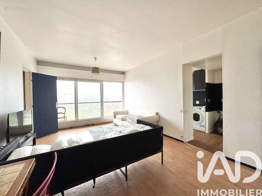 Photo 2 - Appartement à CERGY