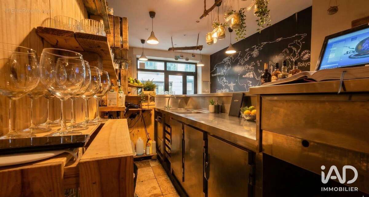 Photo 3 - Commerce à MARSEILLE-1E