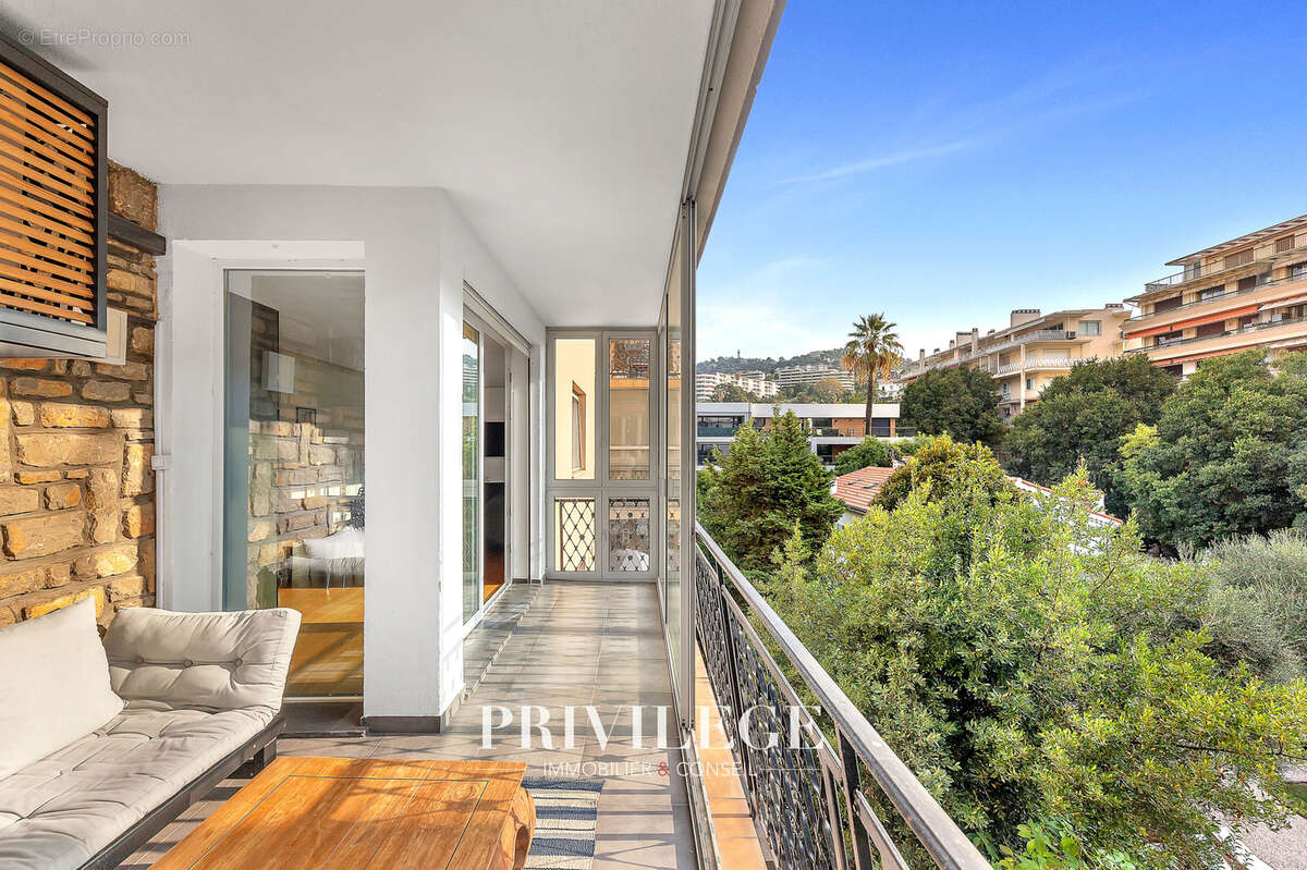 Appartement à CANNES