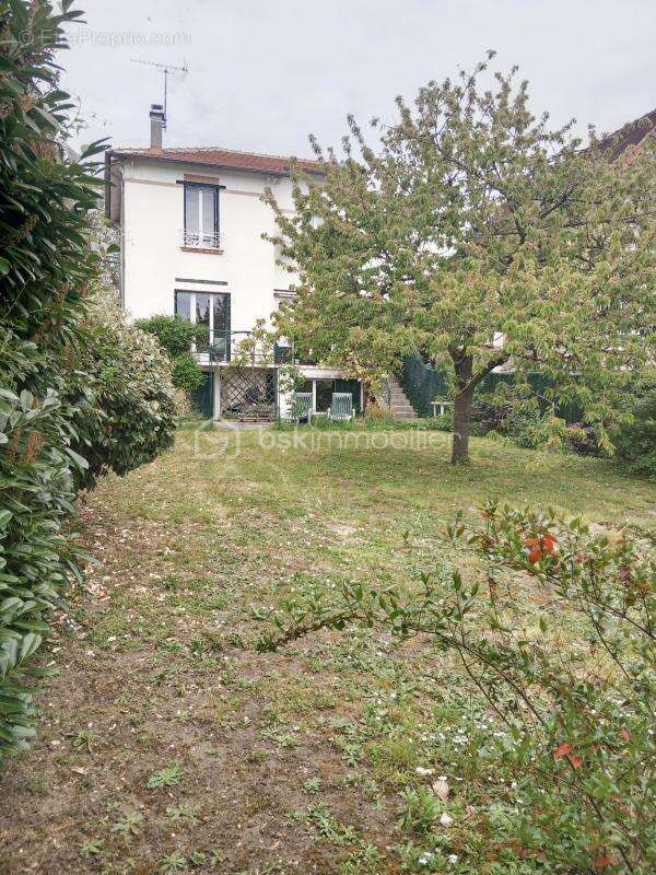 Maison à CROSNE