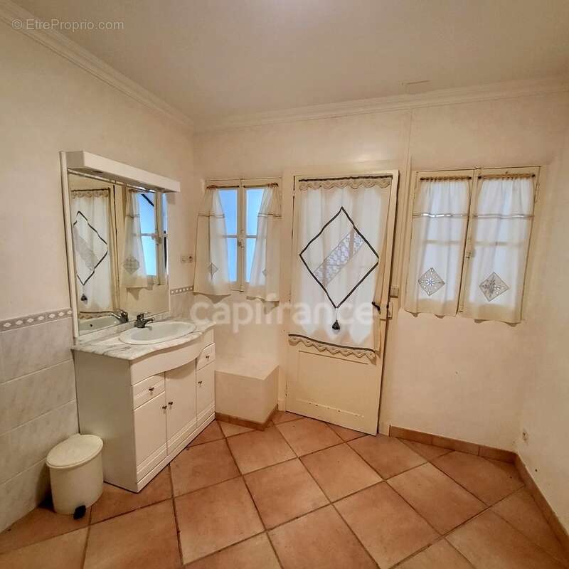 Appartement à SAINT-CLAR